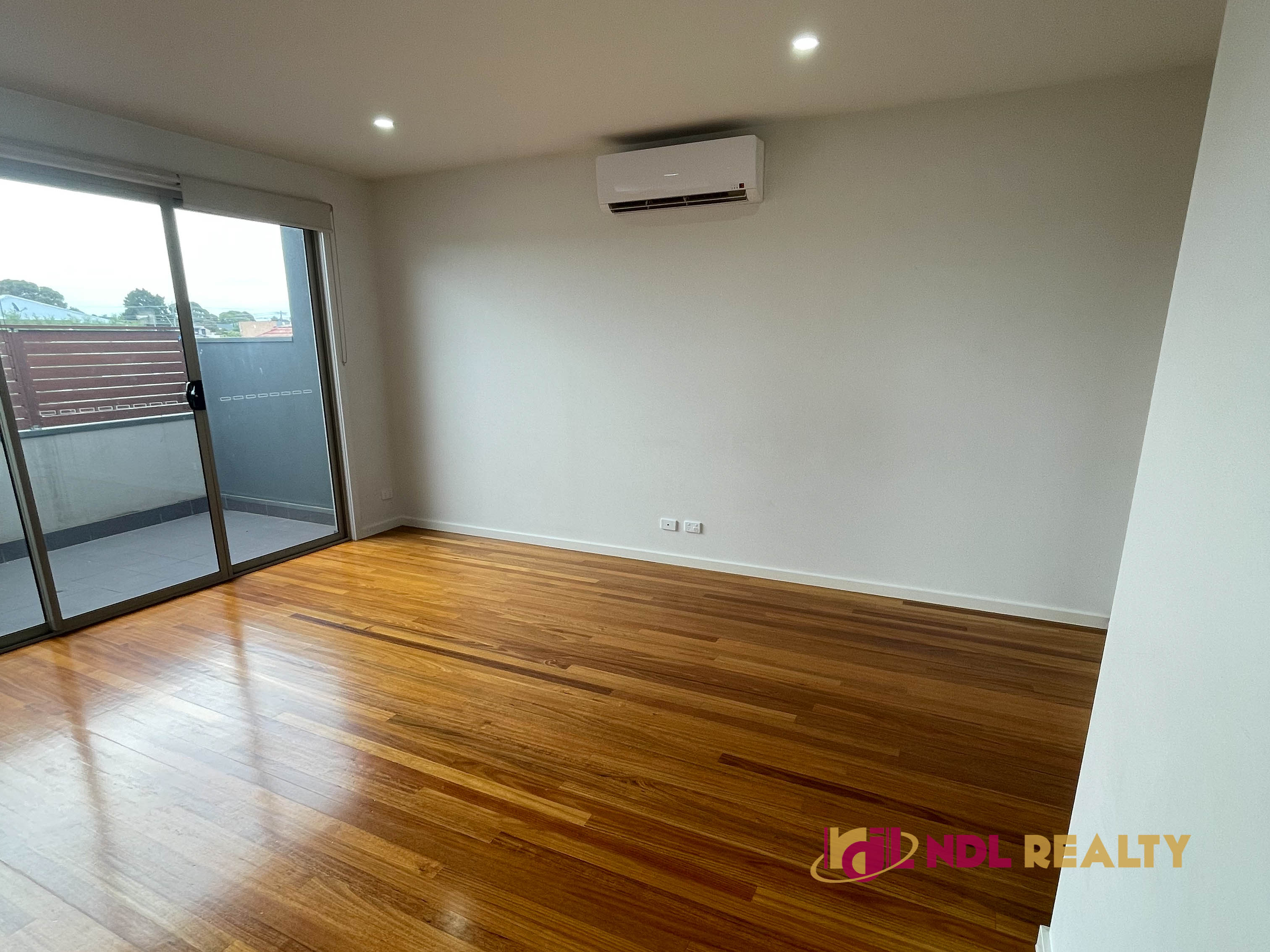 6 / 9 Eileen Street, HADFIELD VIC 3046
