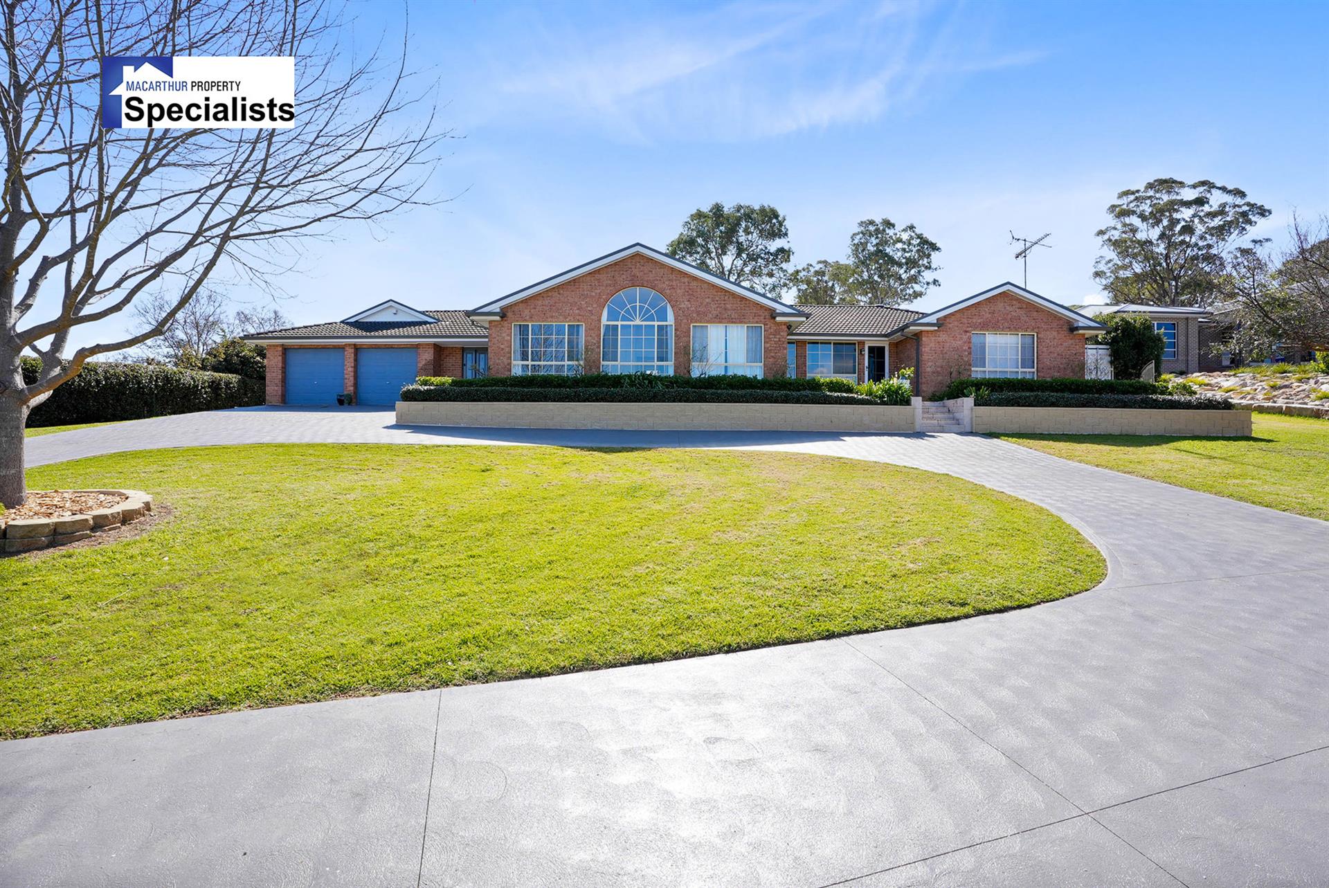 17 The Outlook, KIRKHAM NSW 2570