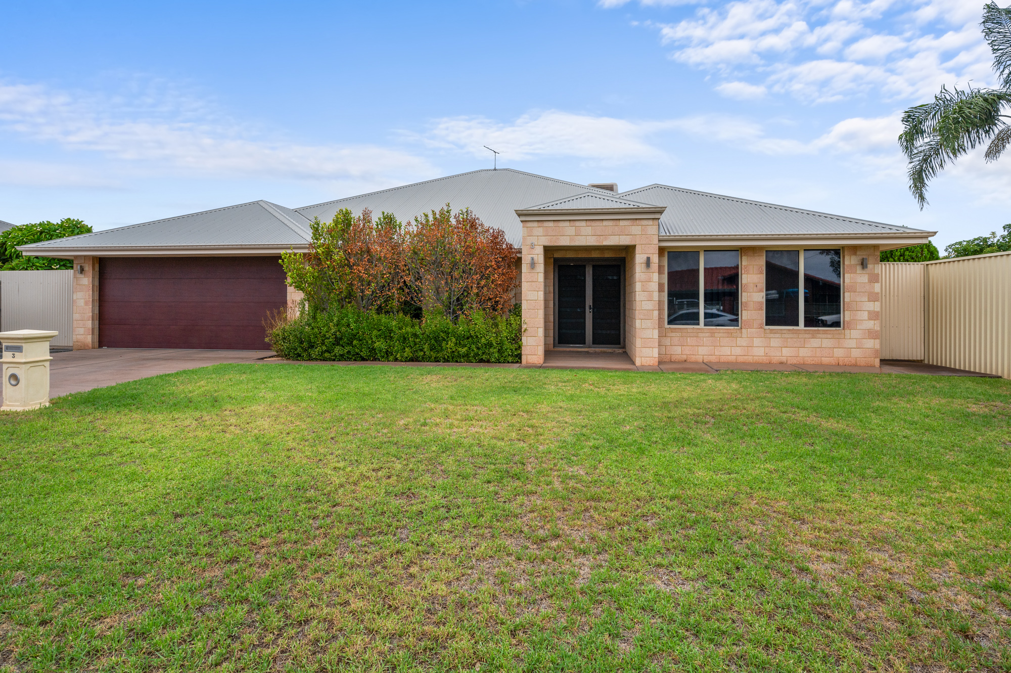 3 Fairetha Place, KALGOORLIE WA 6430