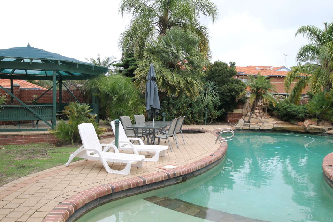 10 / 56 Moondine Drive, WEMBLEY WA 6014