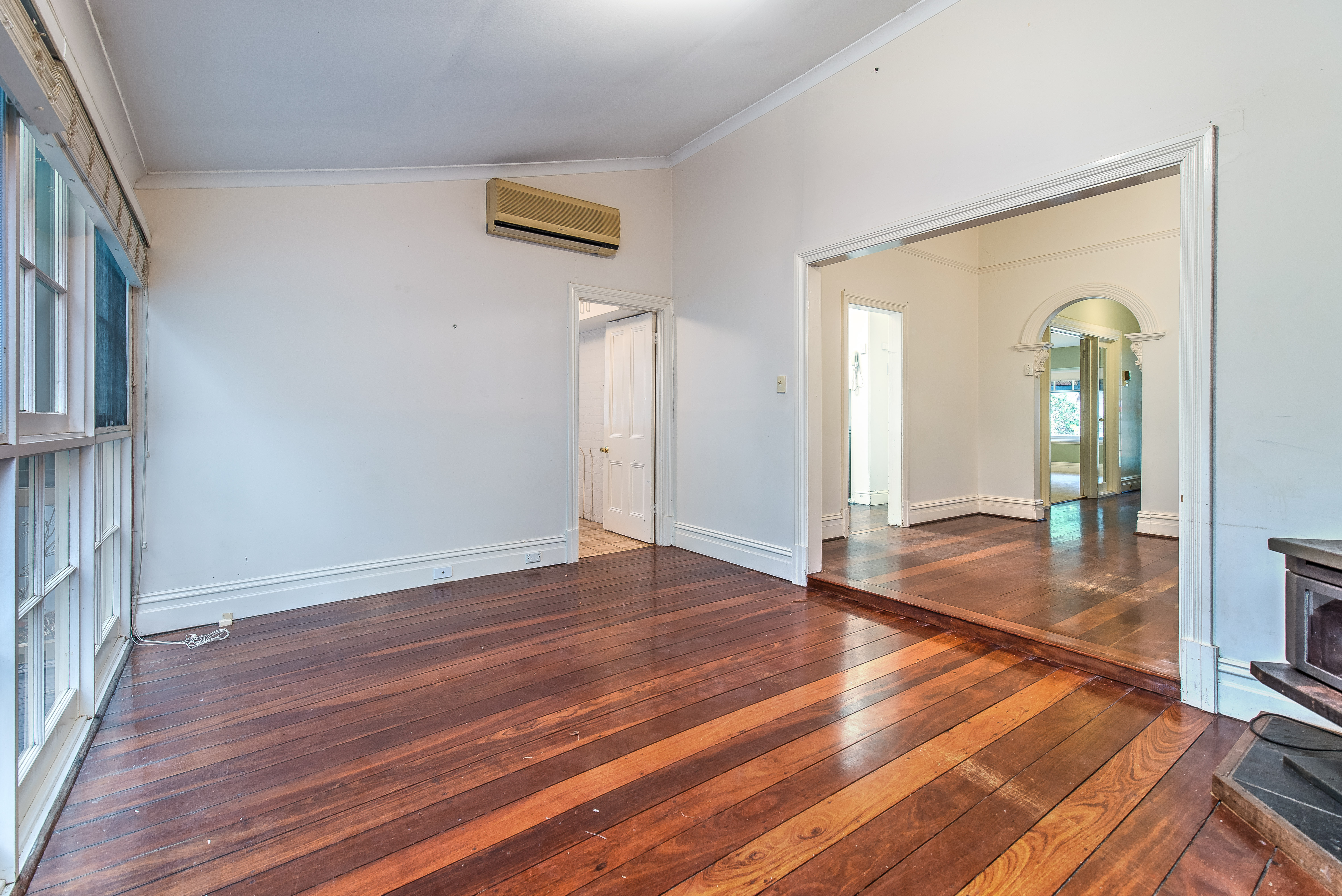 96 Archdeacon Street Nedlands WA 6009