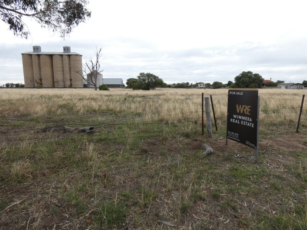 Loats St, MINYIP VIC 3392