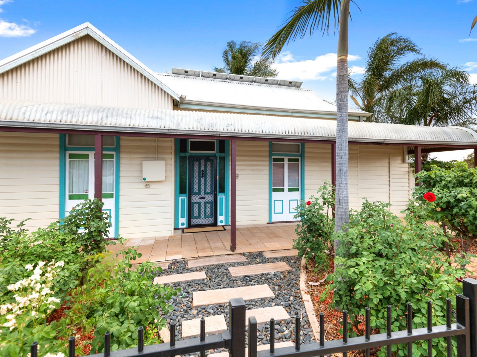 29 Broadarrow Road, KALGOORLIE WA 6430