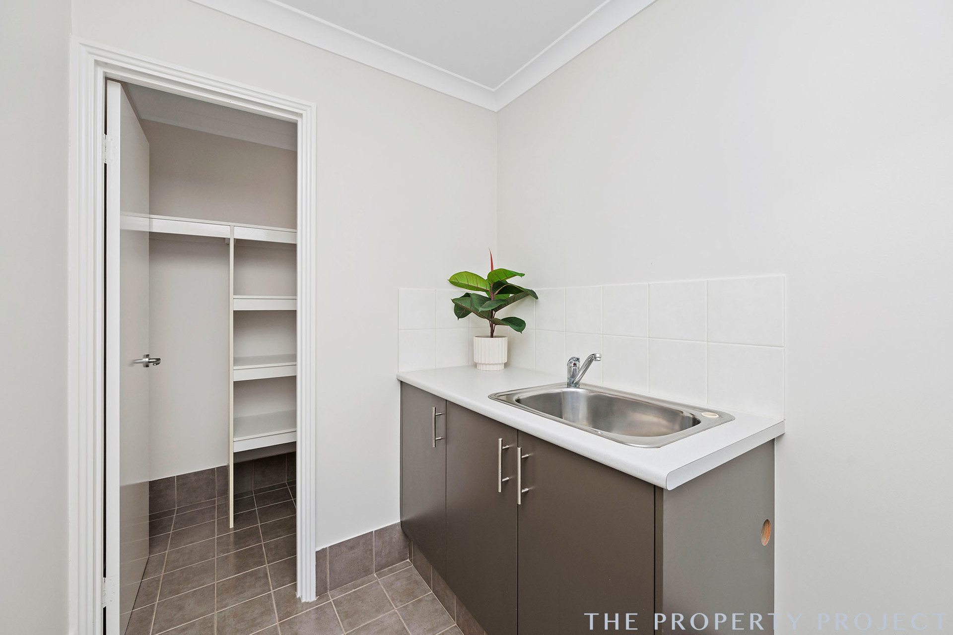 72 Appleby Drive Darch WA 6065