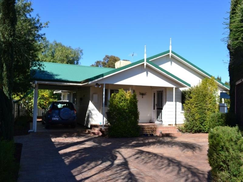 315A Collins Street, WEST LAMINGTON WA 6430