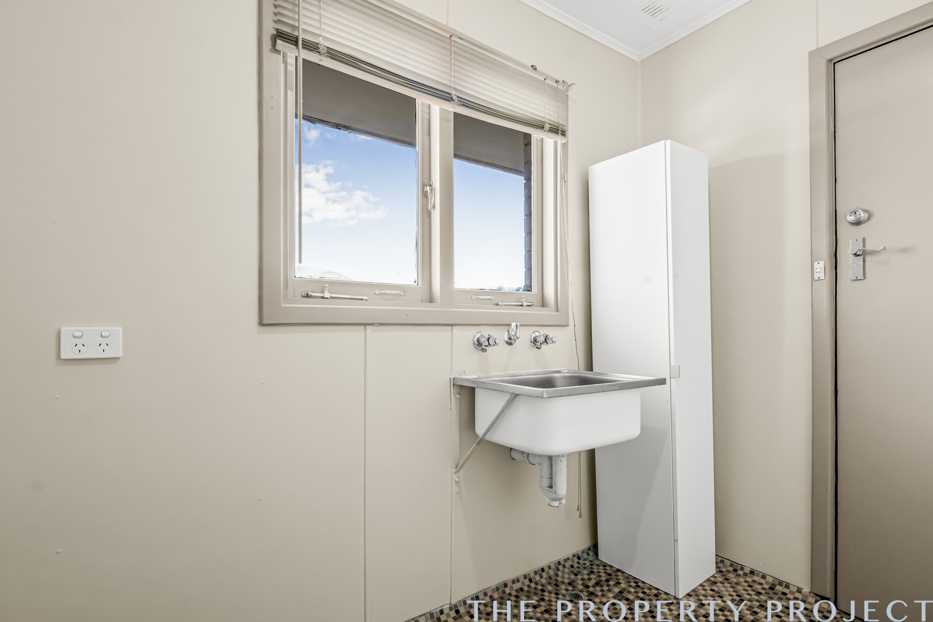 19 Barrows Way Balga WA 6061