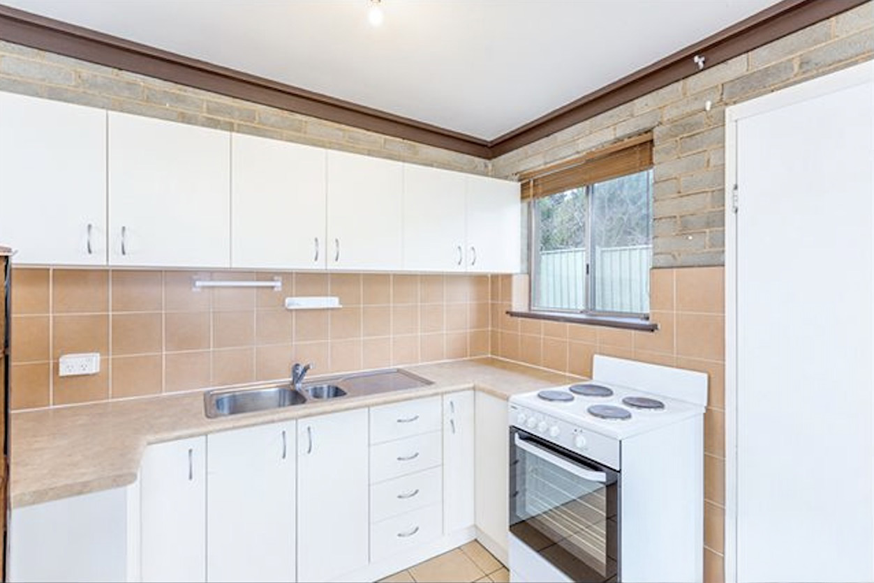 1/42 Antill Street, Queanbeyan