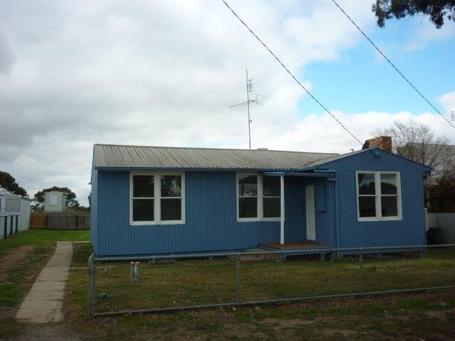 15 Tarrant Street, WARRACKNABEAL VIC 3393