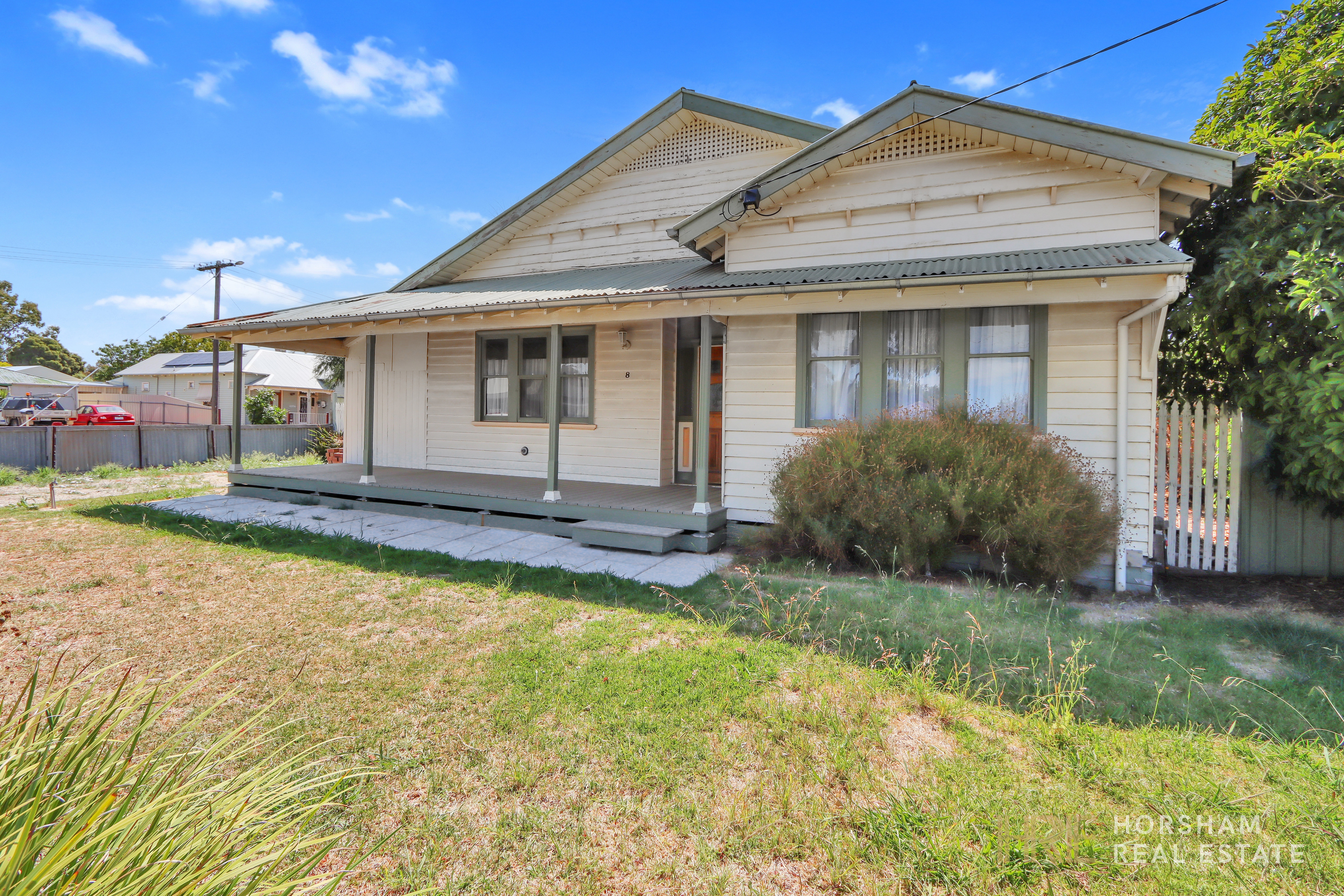 8 Wawunna Road, HORSHAM VIC 3400
