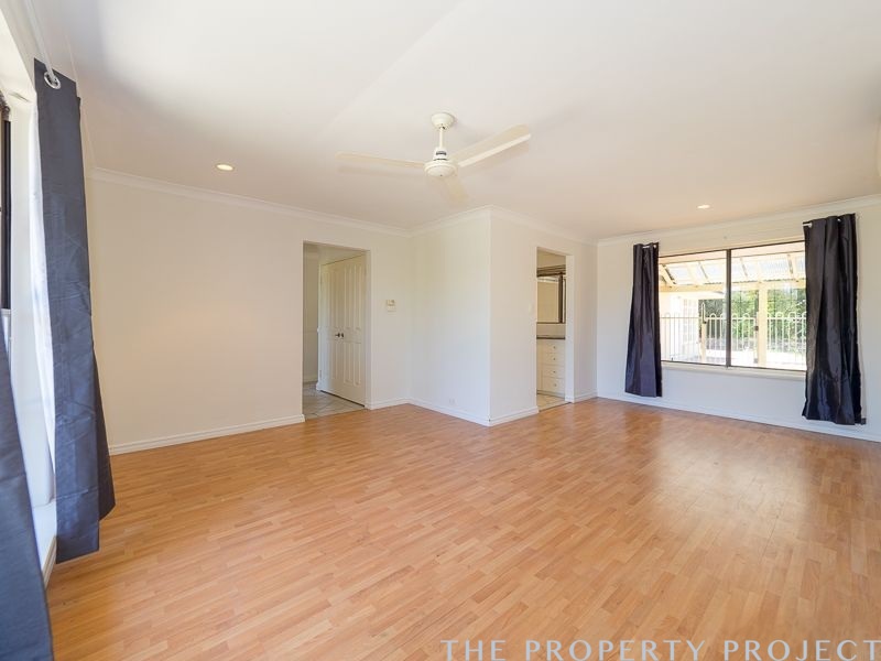 8 Treetop Avenue Edgewater WA 6027