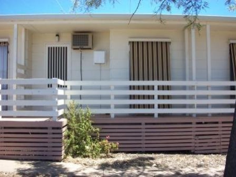 2 / 18 Albert Street, RAINBOW VIC 3424