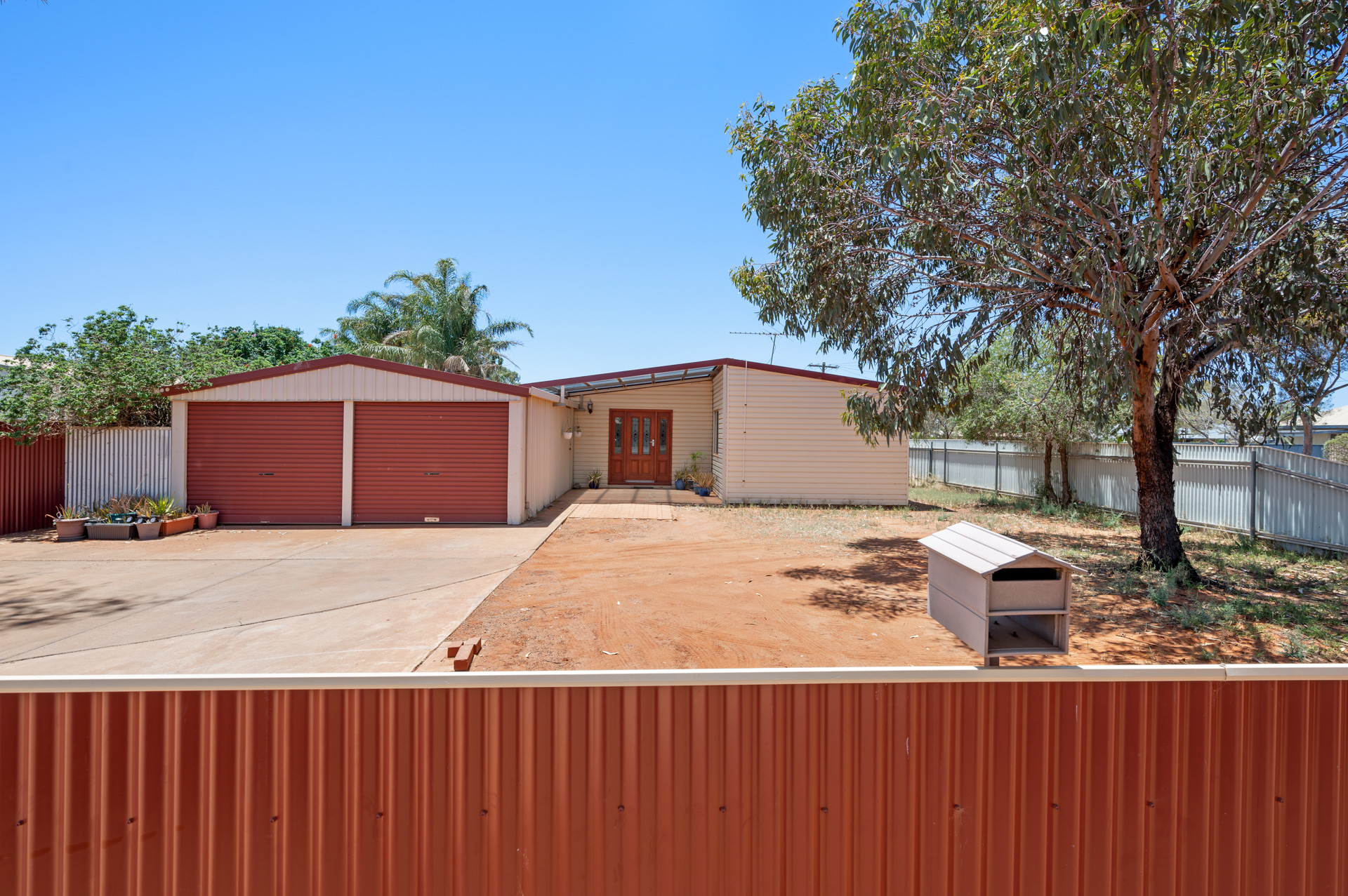 2 Nanson St, VICTORY HEIGHTS WA 6432