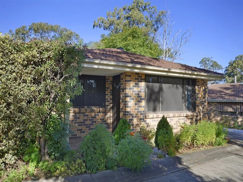 24 / 196-200 Harrow Rd, GLENFIELD NSW 2167