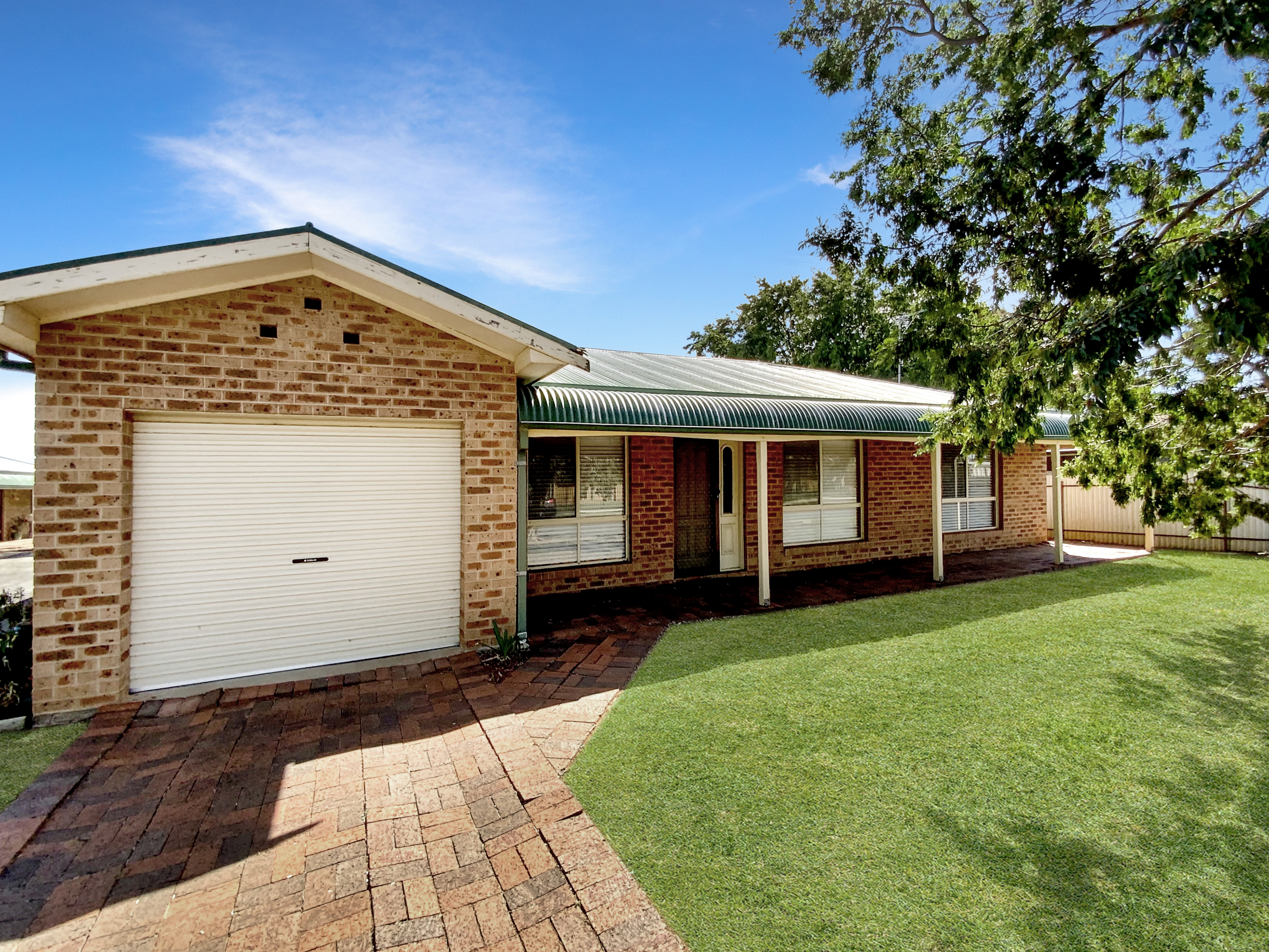 1 / 124 York St, FORBES NSW 2871