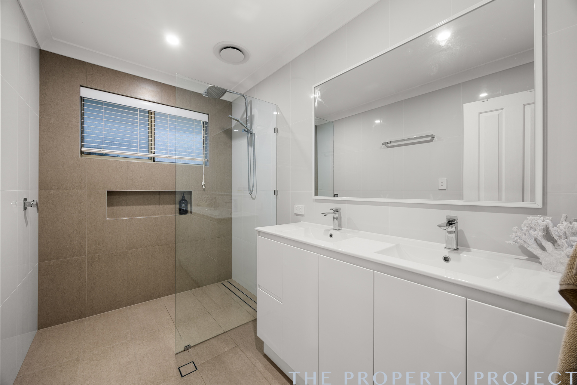 12 Cheltenham Approach Harrisdale WA 6112