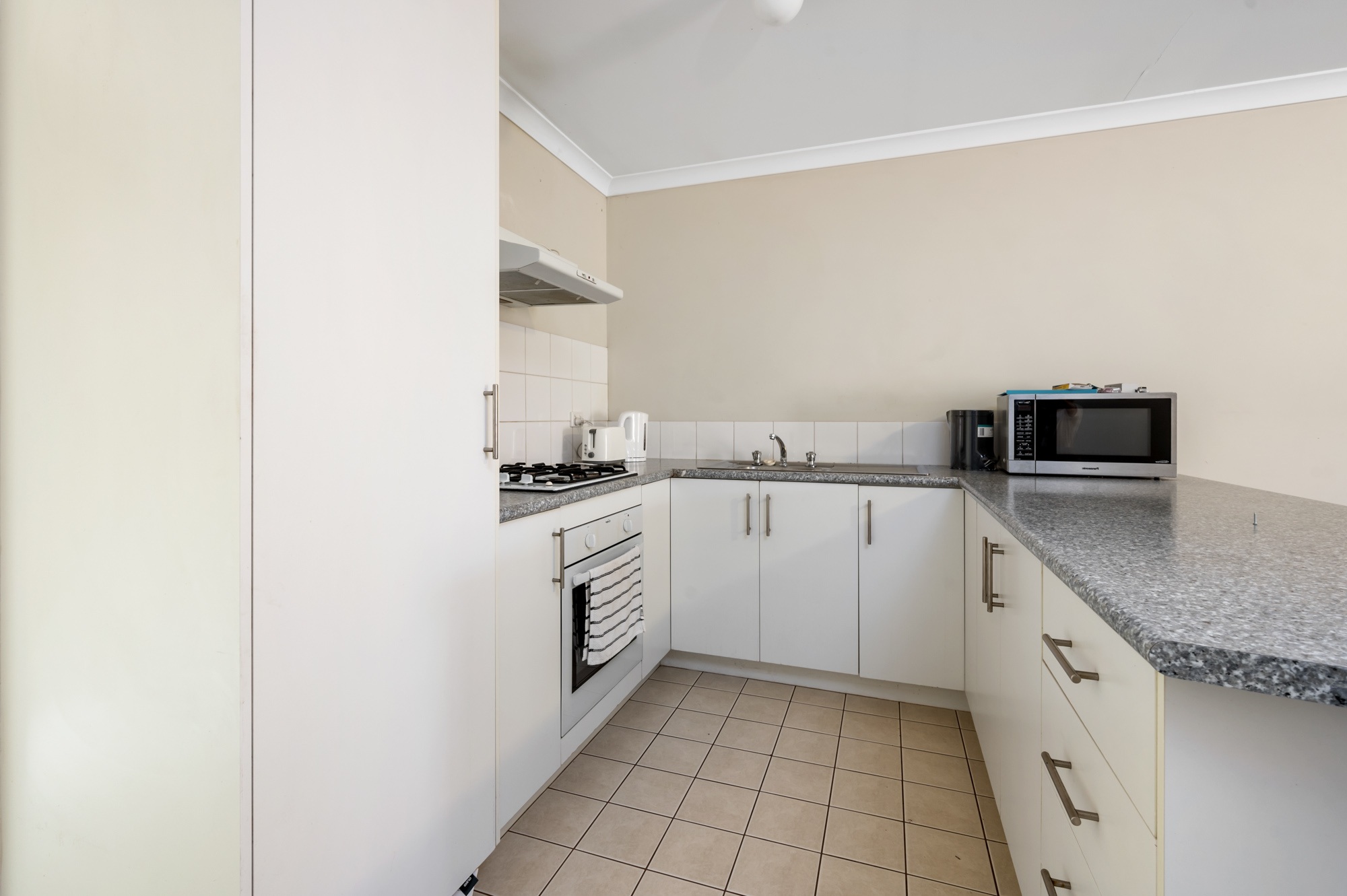 4 / 3 Great Eastern Highway, SOMERVILLE WA 6430