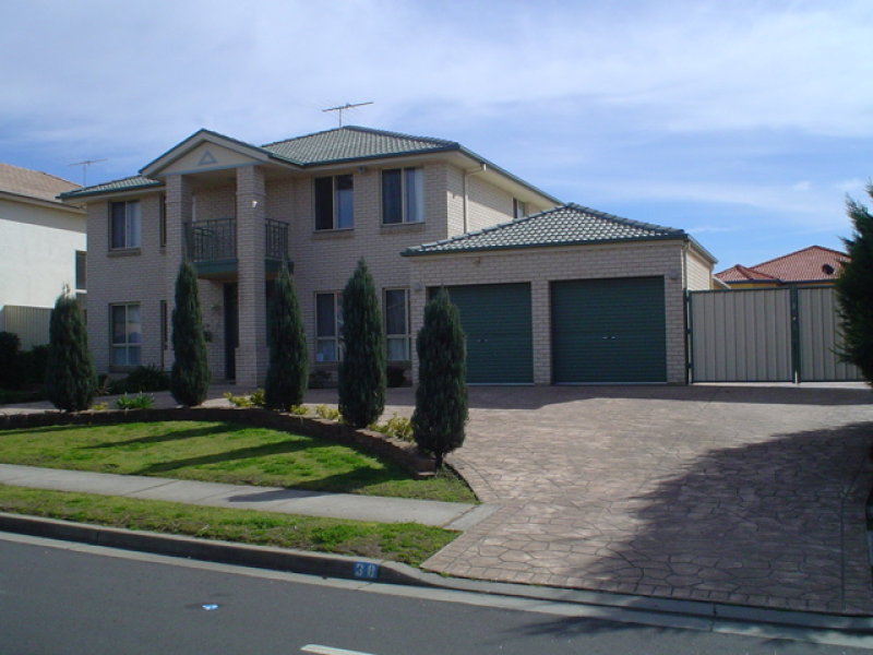 38 Englorie Park Drive, GLEN ALPINE NSW 2560