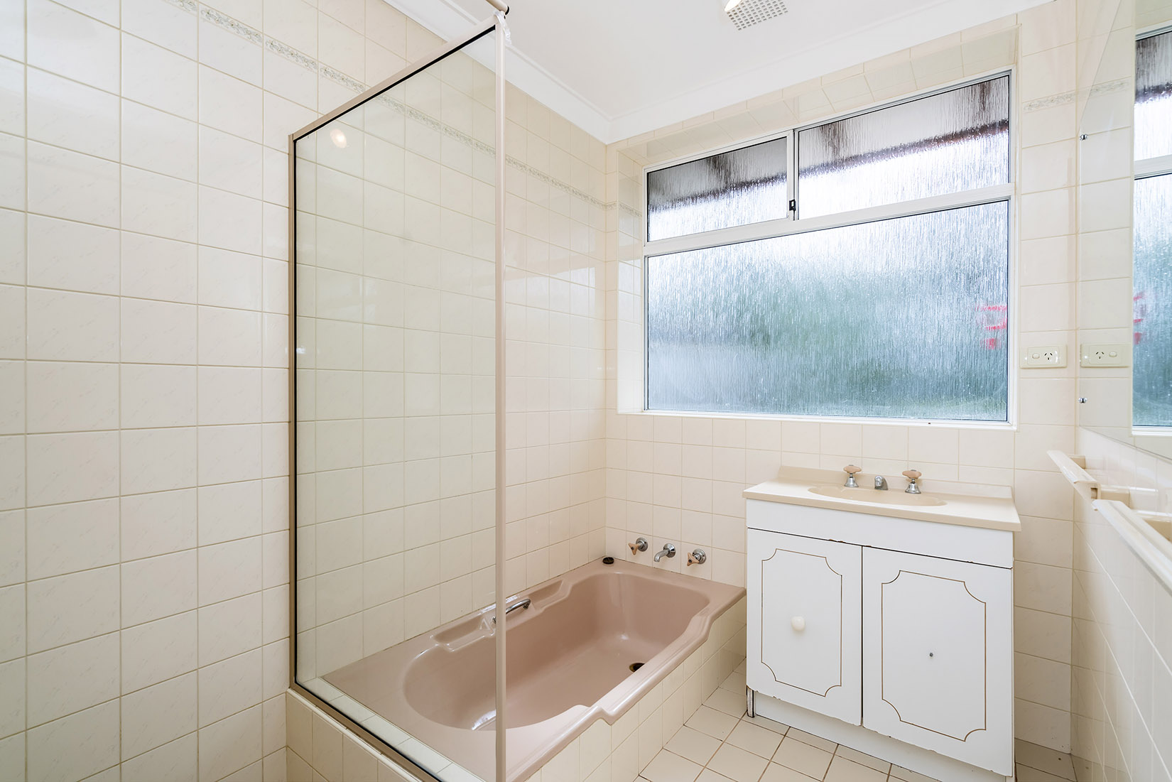 3 Wincanton Road Karrinyup WA 6018