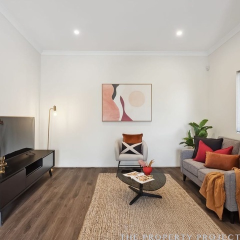 4 17 Sussex St Nollamara WA 6061