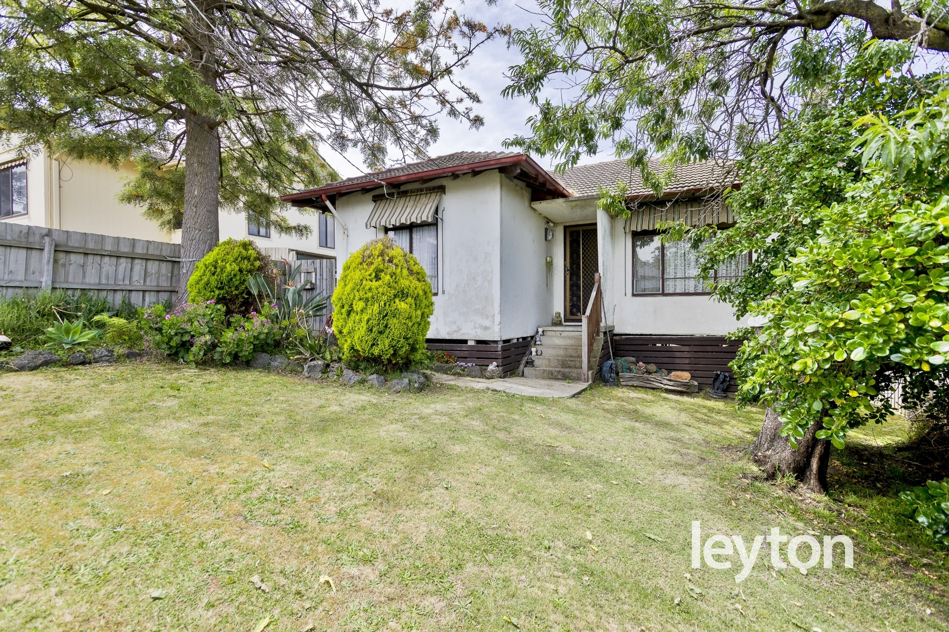 9 Magnolia Grove, DOVETON VIC 3177