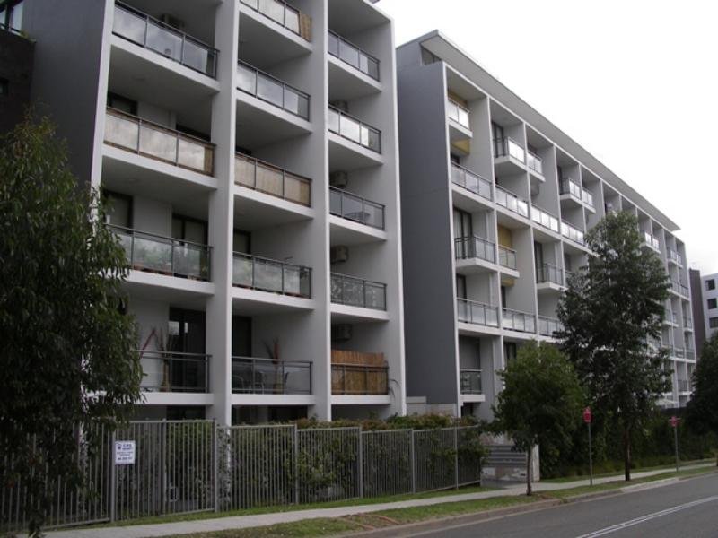 6D / 541 Pembroke Rd, LEUMEAH NSW 2560