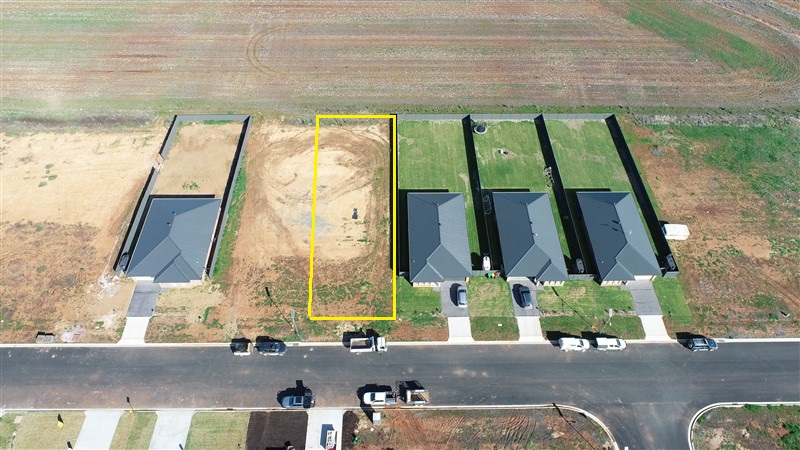 33 Federation Boulevard, FORBES NSW 2871