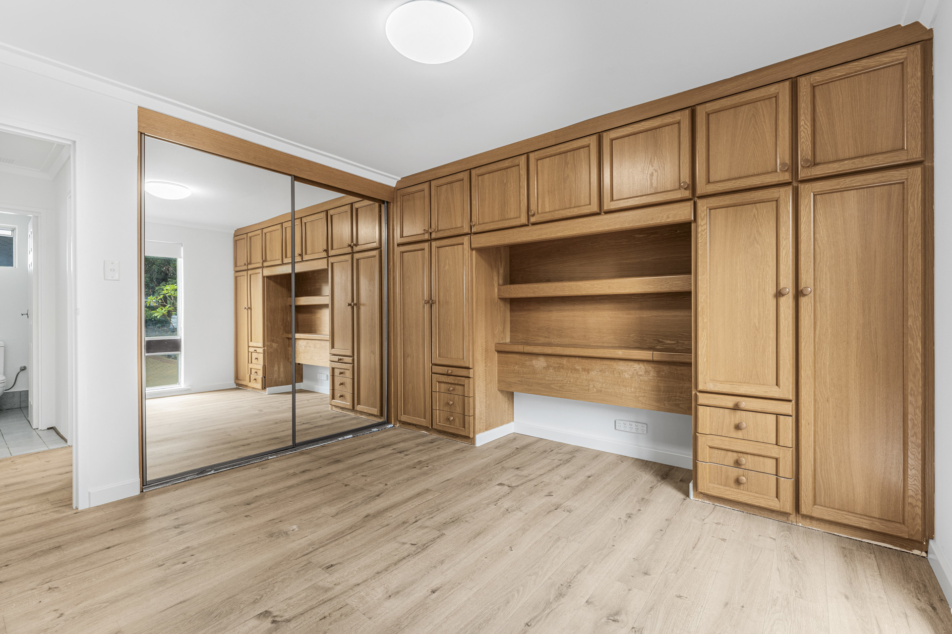 17 Donald Square Bayswater WA 6053
