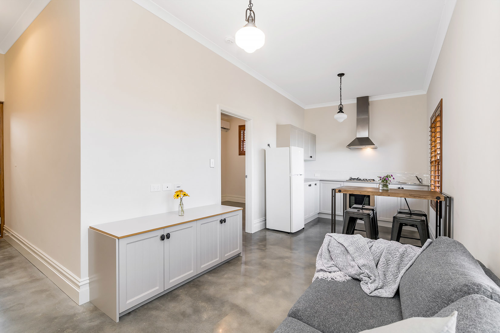 24 Leonora Street Como WA 6152