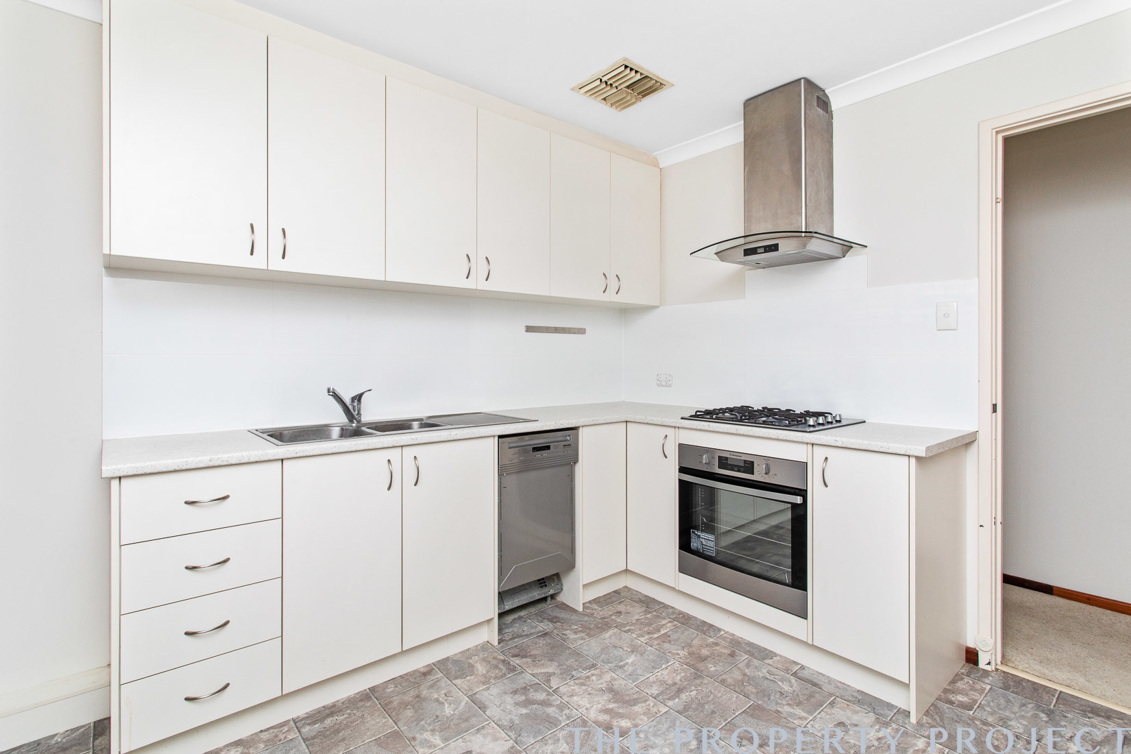 11 Palari Road Ocean Reef WA 6027