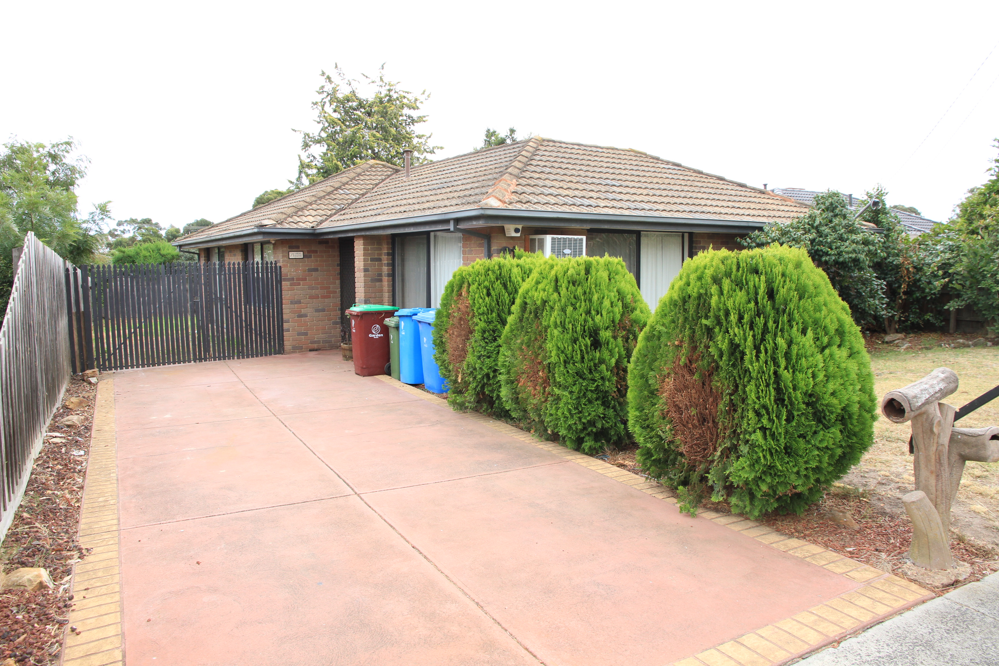 21 Lamont Crescent, CRANBOURNE VIC 3977