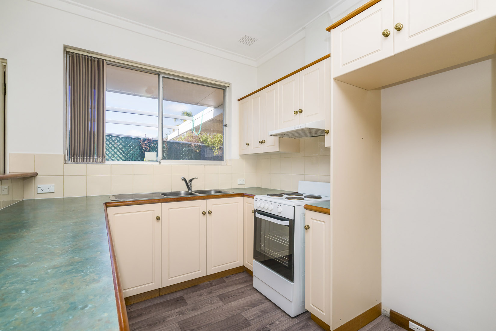 5 Jeffery Road Dianella WA 6059