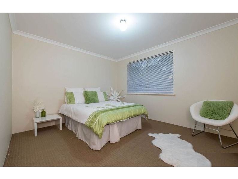 3 Kennerly St Cloverdale WA 6105