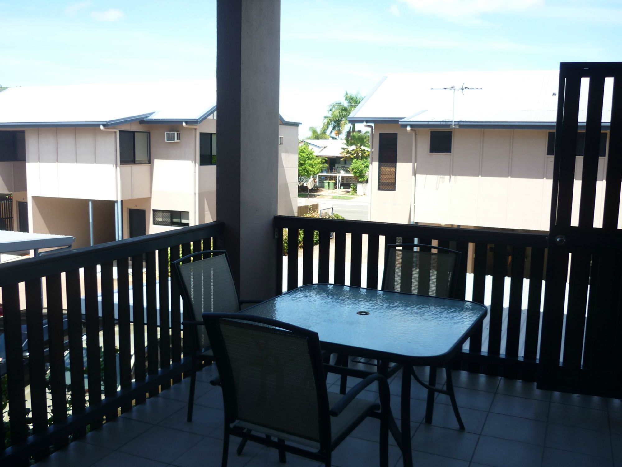 12 / 53-55 Kings Road, PIMLICO QLD 4812