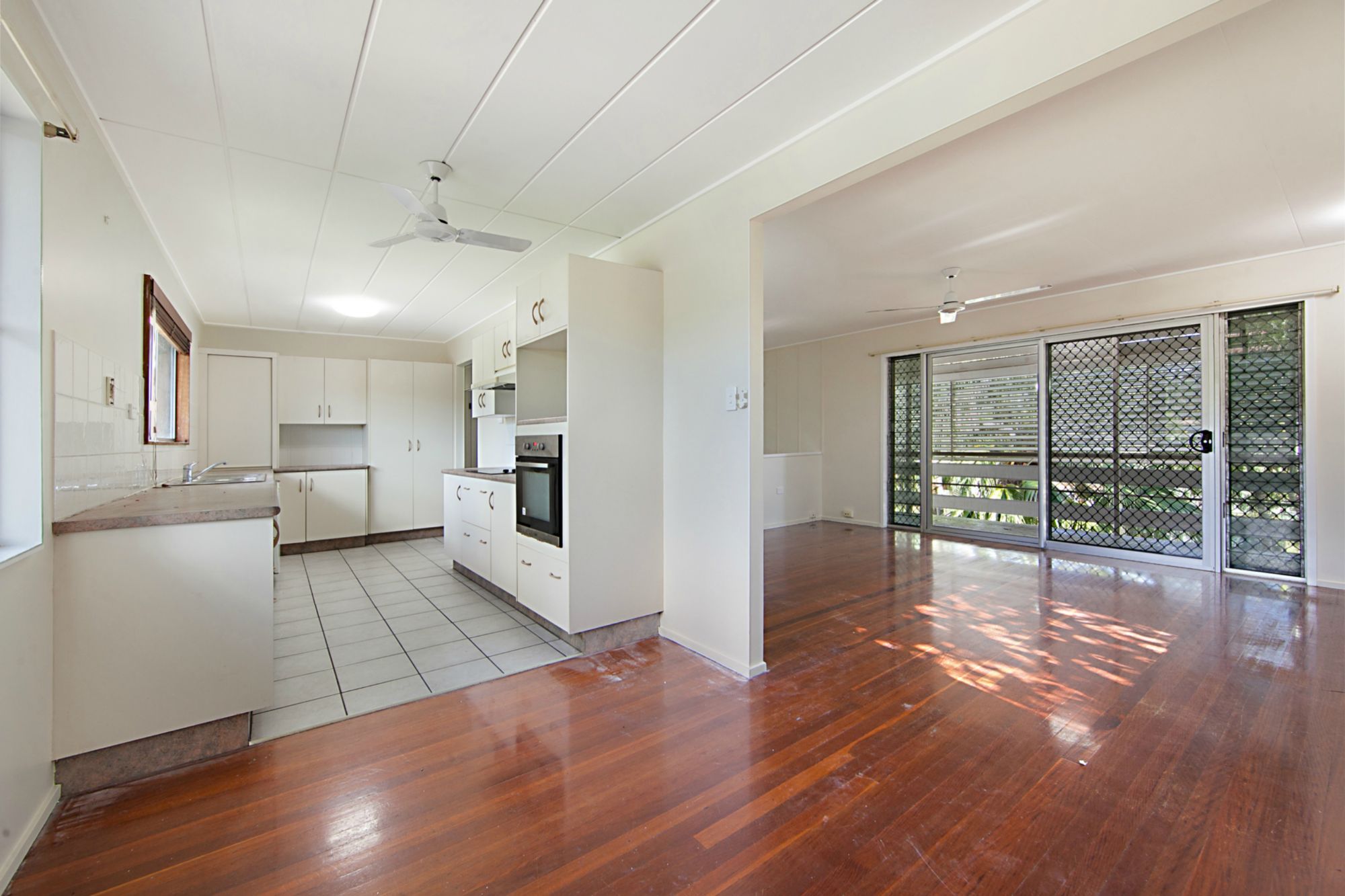 22 Jannila Avenue, CRANBROOK QLD 4814