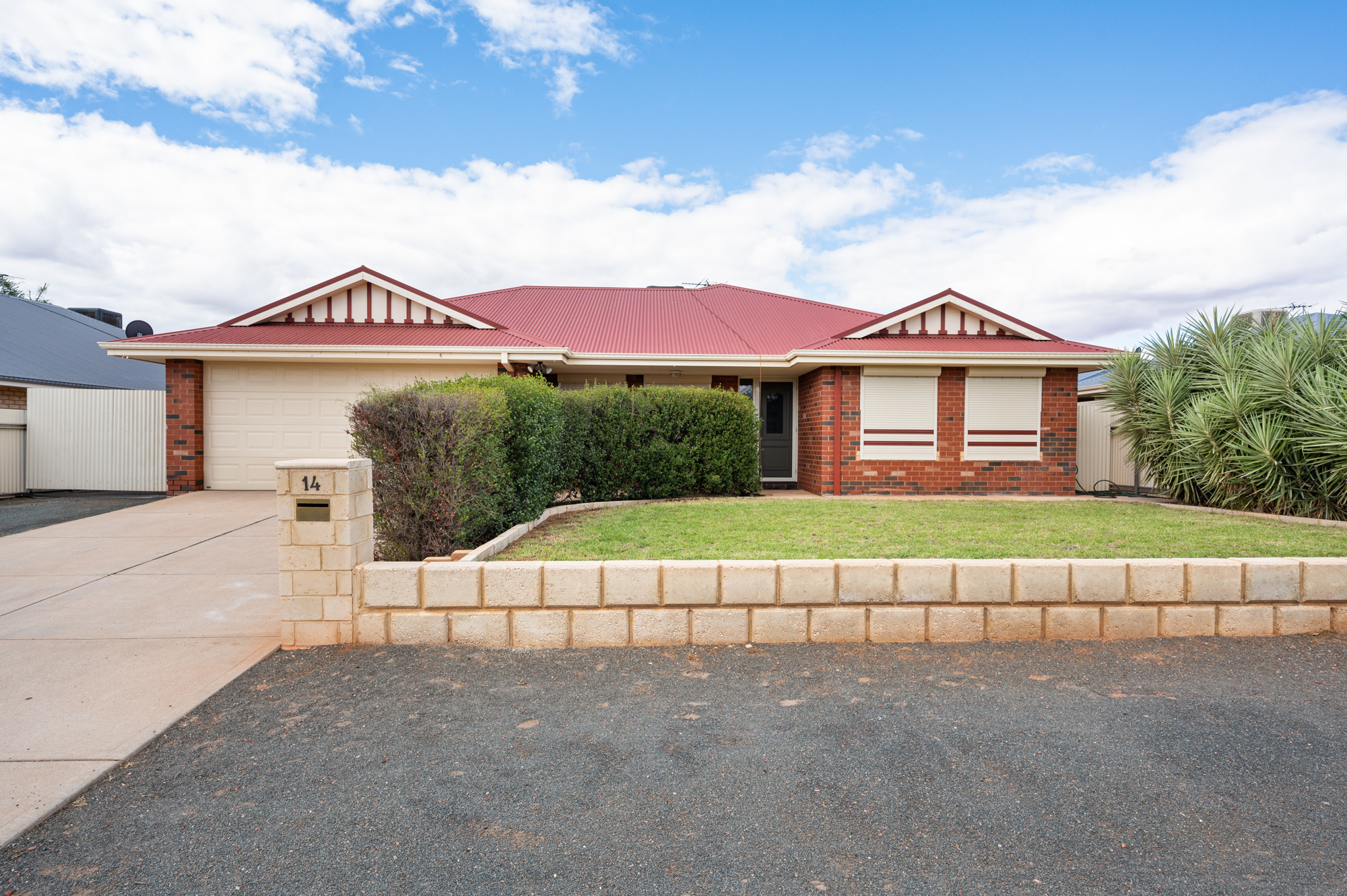 14 Smythe Drive, BROADWOOD WA 6430