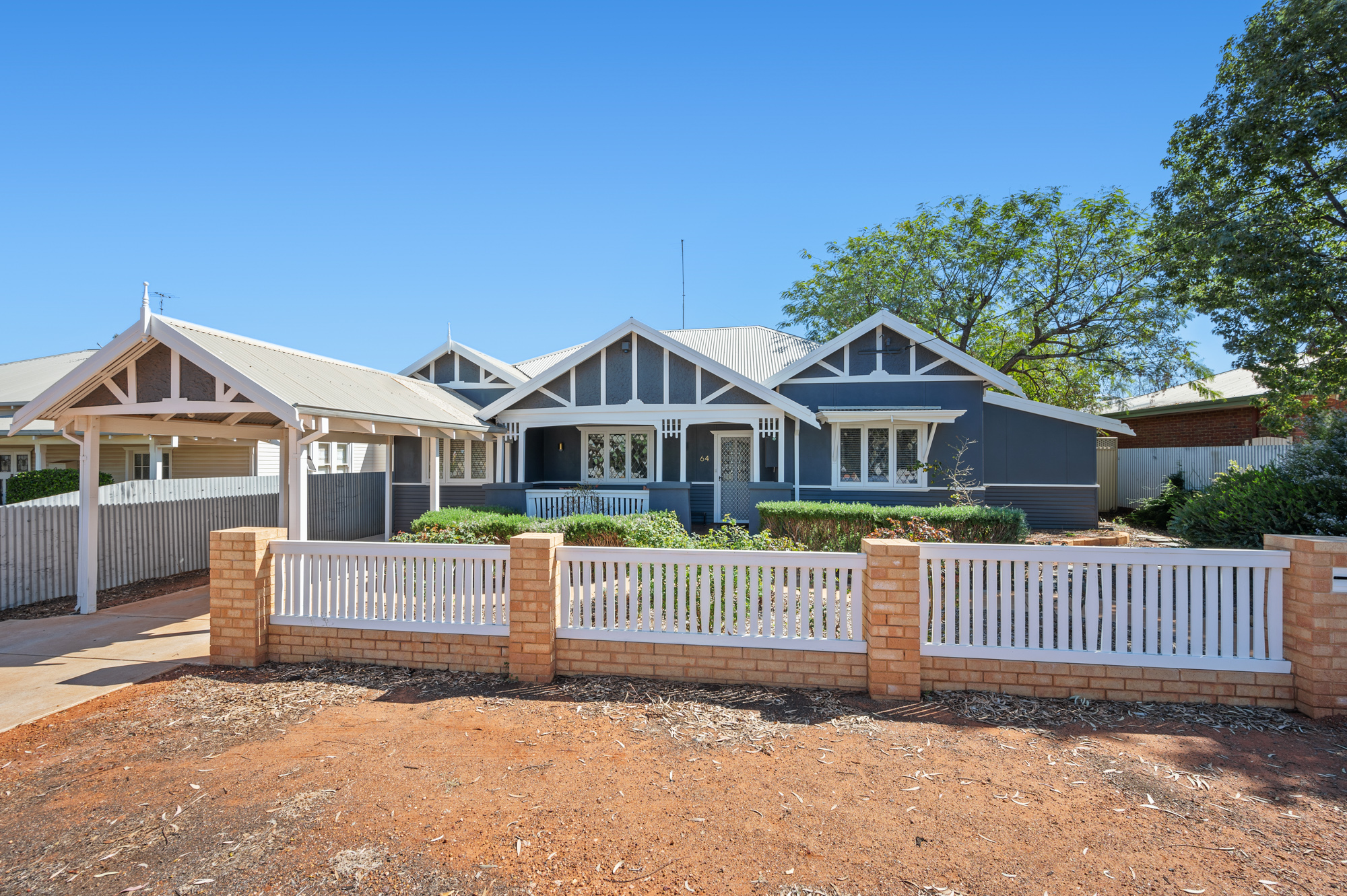 64 Lyall Street, LAMINGTON WA 6430