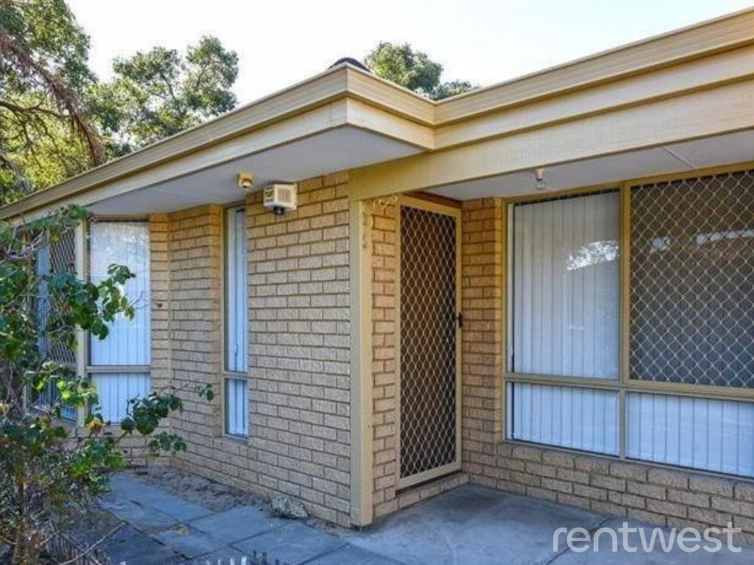 11/63 Third Avenue, Kelmscott, WA 6111 - Villa For Rent | listd.com.au