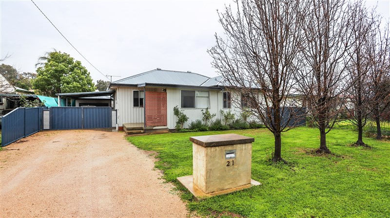 21 Mcdonnell Street, FORBES NSW 2871