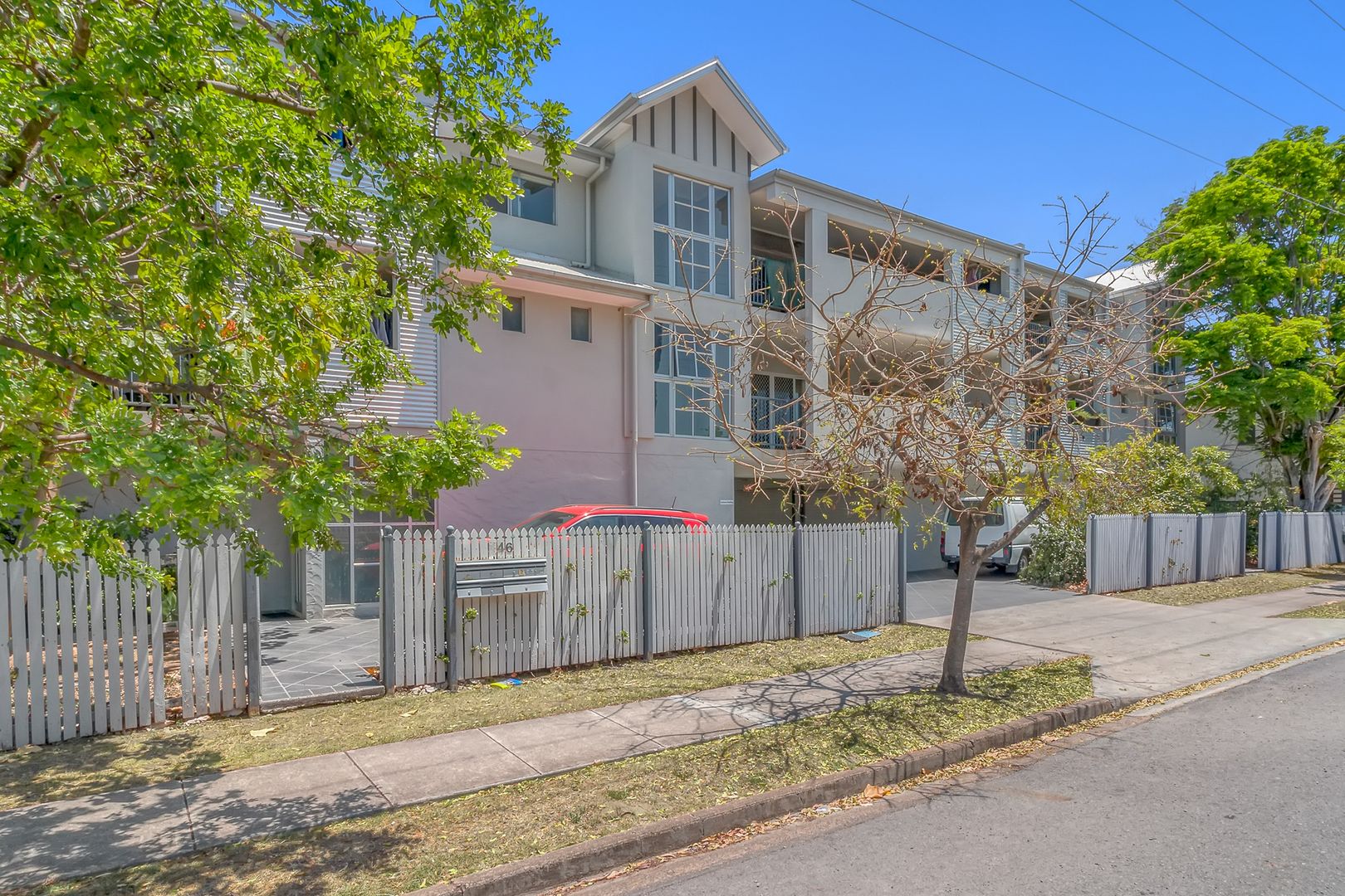 4 / 46 Silva Street, ASCOT QLD 4007