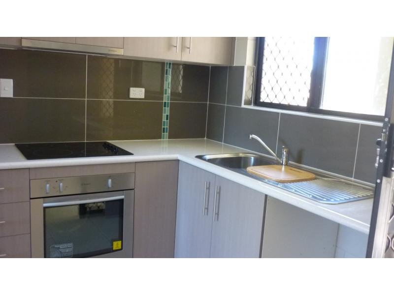 2 / 4 St Lucia Drive, RASMUSSEN QLD 4815