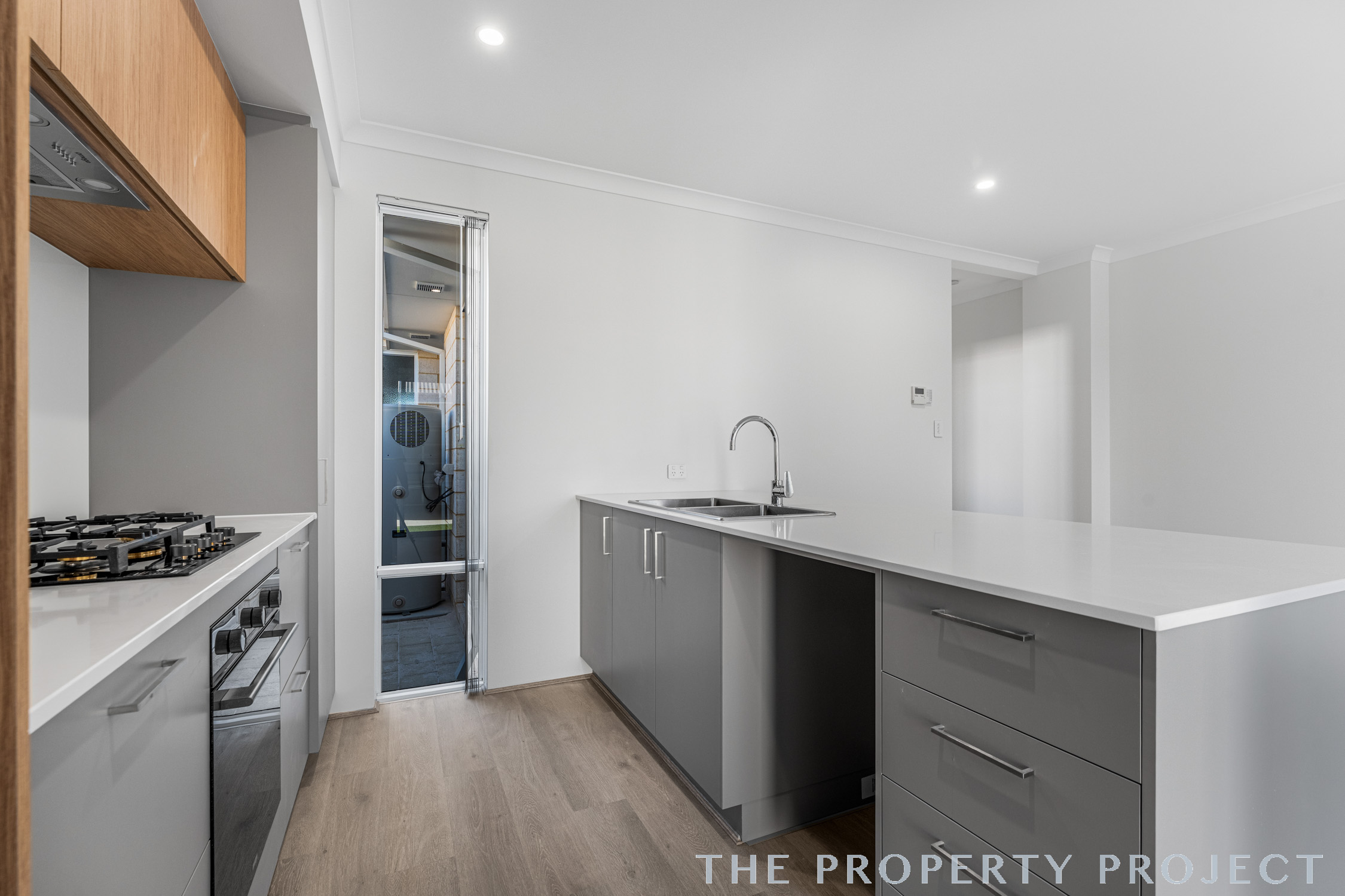 7 Flinders Lane Eglinton WA 6034
