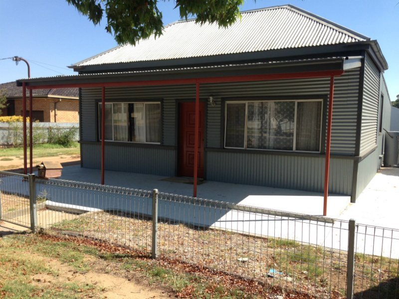 385 Cadell Street, HAY NSW 2711