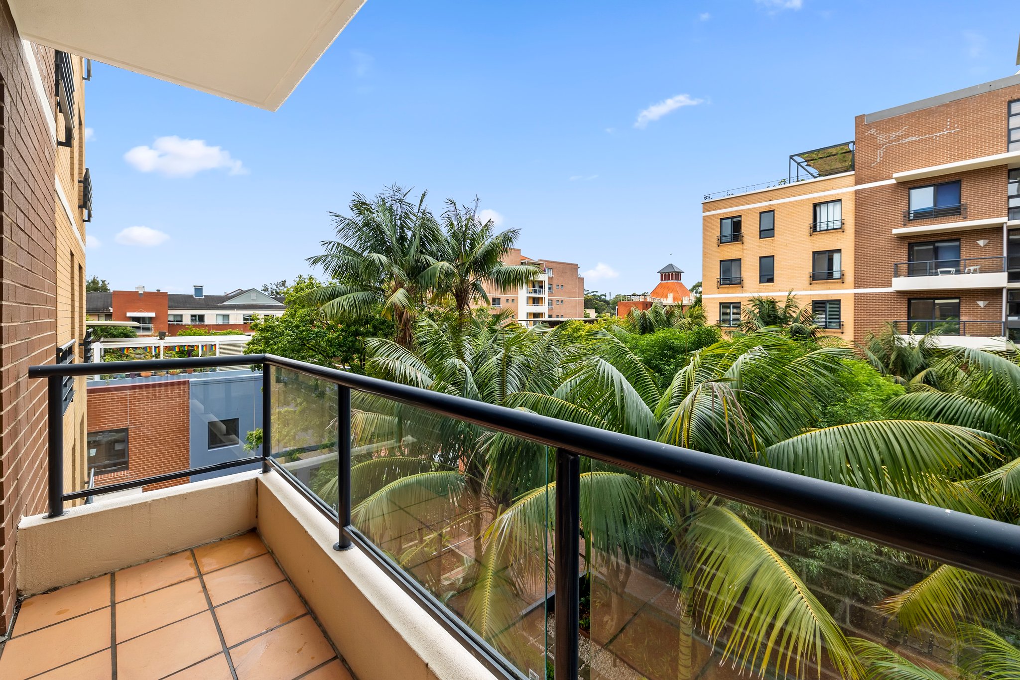 C402/6-8 Crescent Street, Redfern Leased by The Gallery Real Estate - image 3