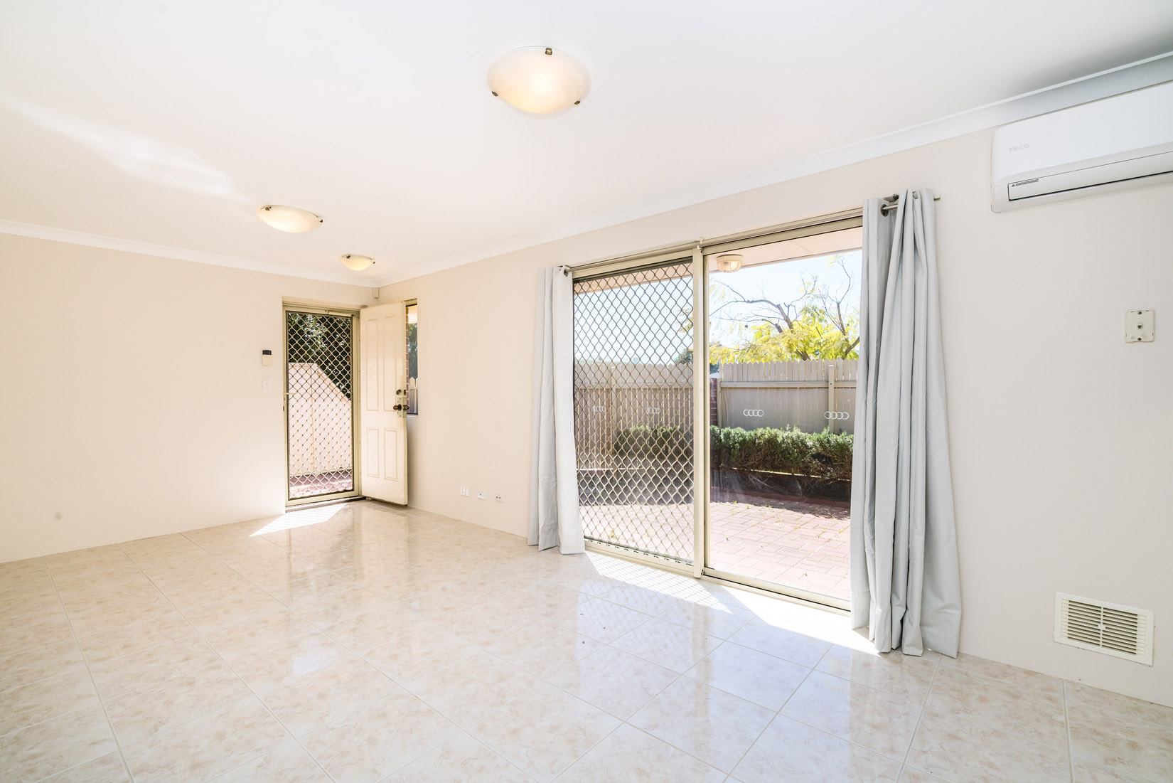 1 39 Loton Avenue Midland WA 6056