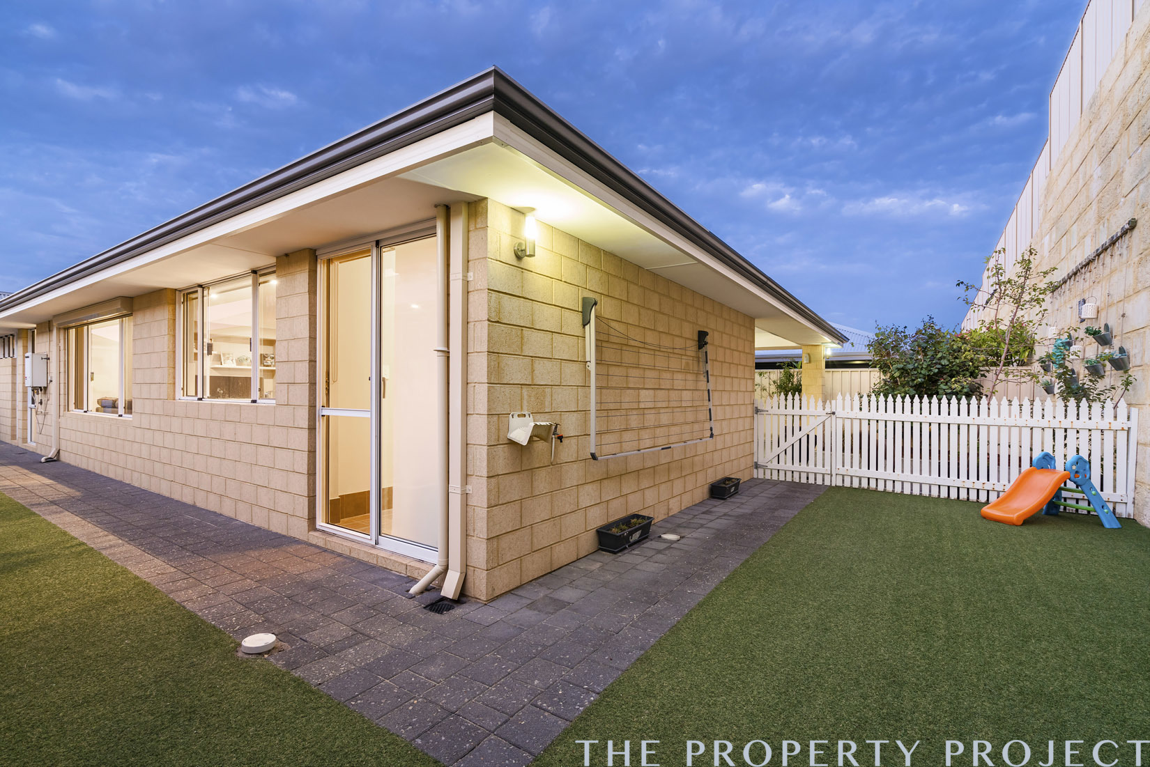 72 Appleby Drive Darch WA 6065