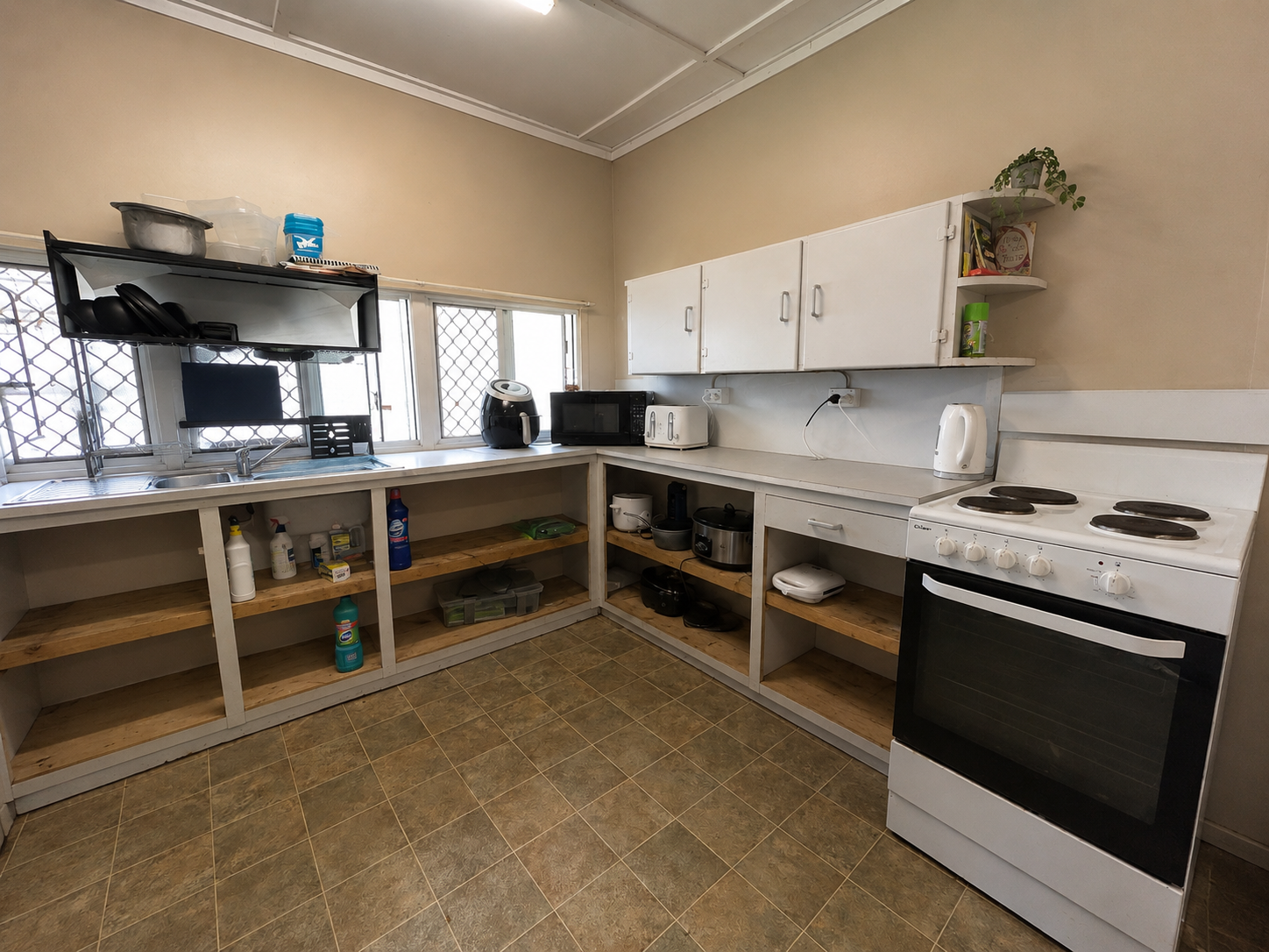 68, Anne Street, CHARTERS TOWERS CITY, QLD, 4820, AU