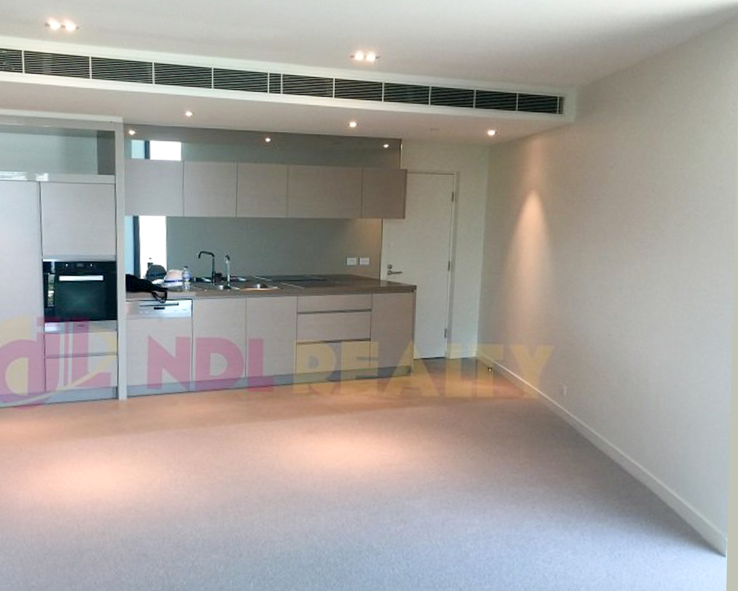 301 / 9 Waterside Place, DOCKLANDS VIC 3008