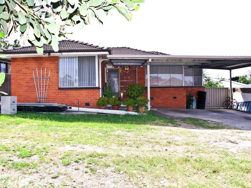 37 Olympic Avenue, SPRINGVALE SOUTH VIC 3172