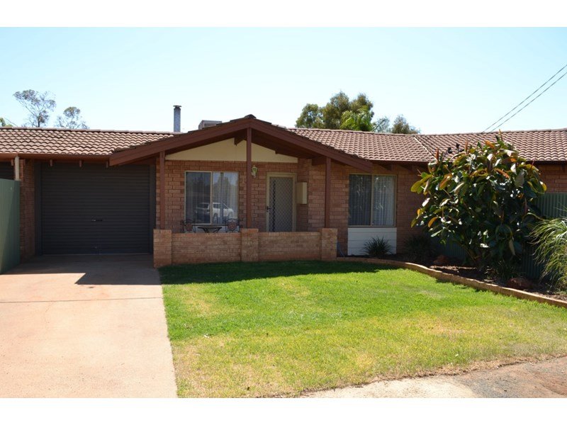 14 Shotover Place, SOUTH KALGOORLIE WA 6430