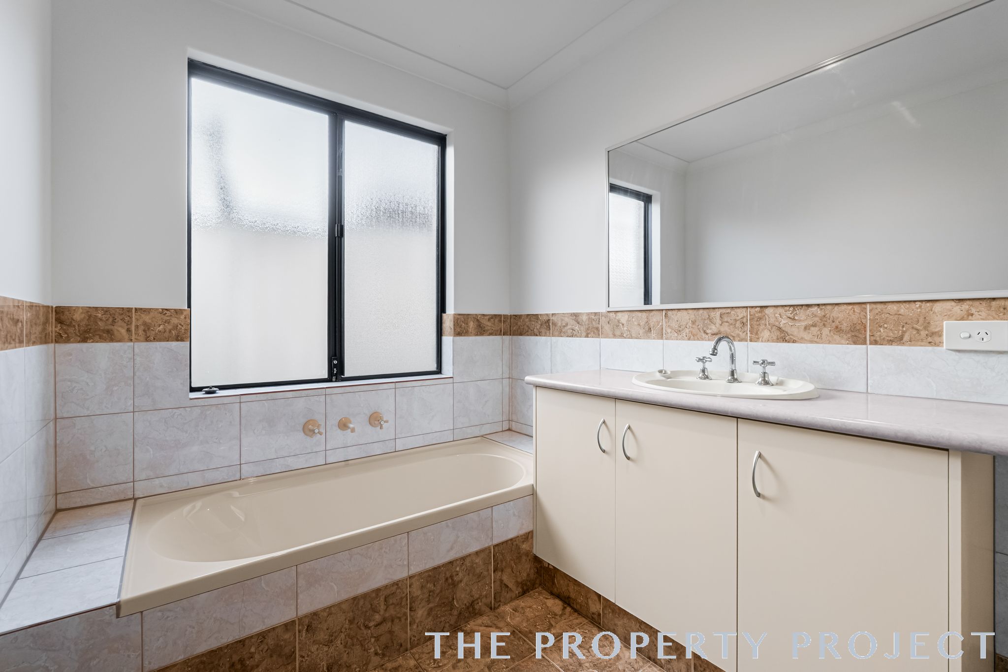 2 24 Tuckett St Carlisle WA 6101